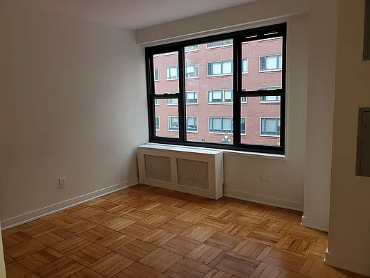 Rented by Corcoran | media 8