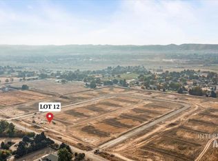 12 Blane St, Emmett, ID 83617