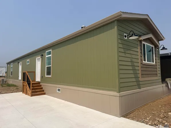 1661.142 E Philadelphia, Rapid City, SD 57703