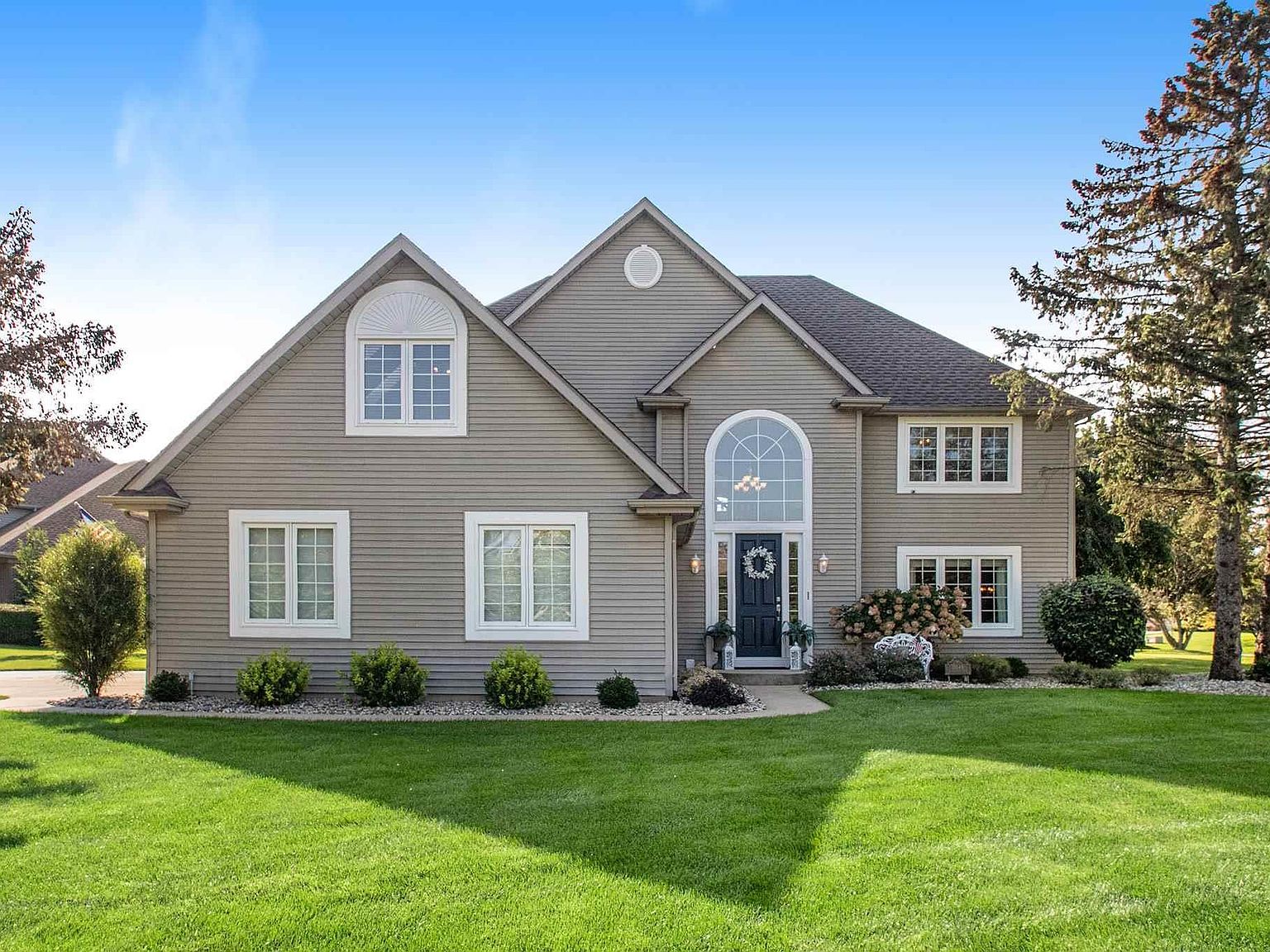 14644 Bridlewood Ln, Granger, IN 46530 Zillow