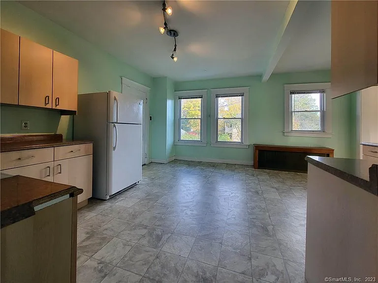 805 Edgewood Ave #2 — Photo 17