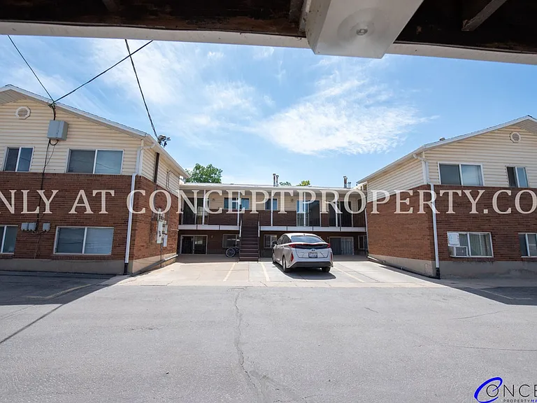 100 S Orchard Dr — Photo 84