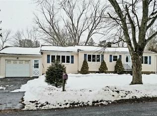 3 Frisbie Cir, Wolcott, CT 06716