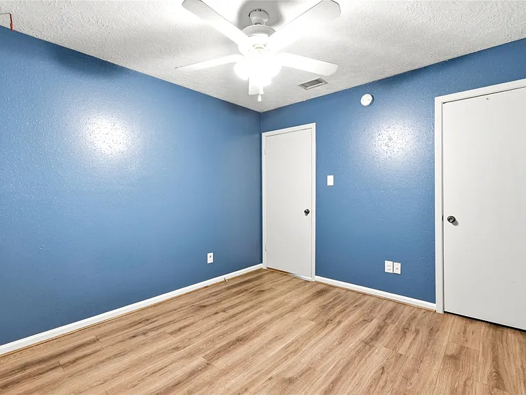 6009 Leafwood Cir — Photo 20