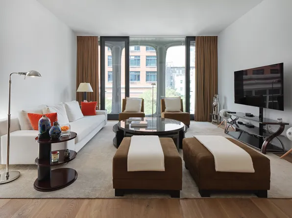 325 West Broadway image 1 of 12