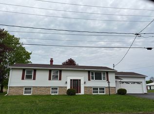 22 Stephenville St, Massena, NY 13662