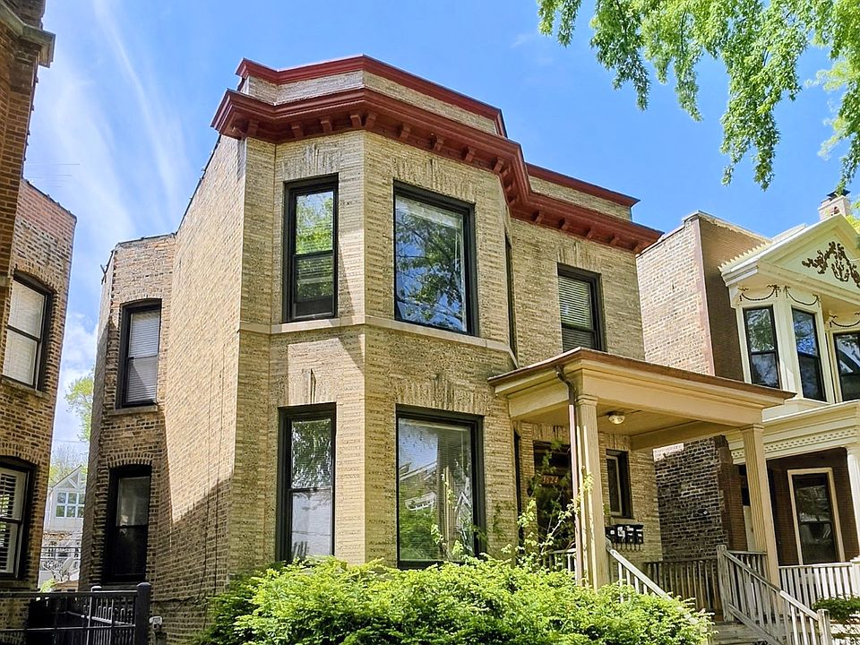 1st image of 3624 N Racine Ave APT 1
