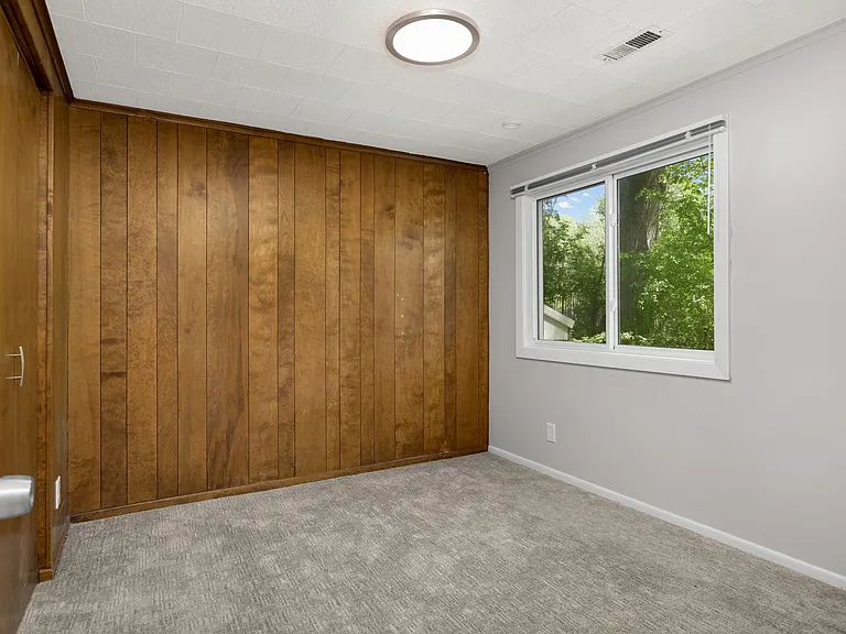 14710 13th Ave N #3 — Photo 11