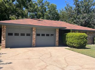 3419 Hummingbird Ln, Denton, TX 76209
