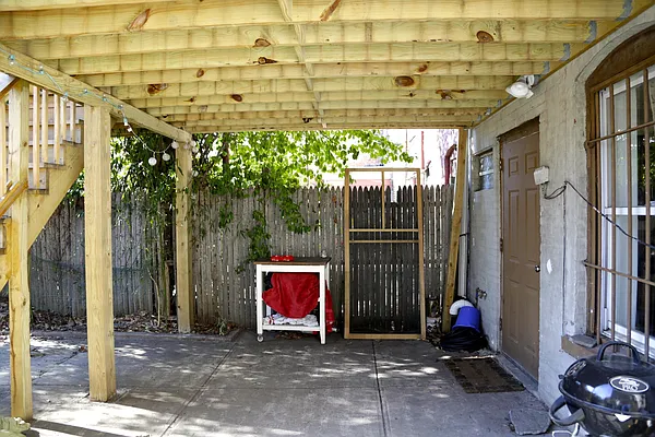 Sold by Fillmore | media 2