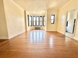 (Undisclosed Address), New Rochelle, NY 10801