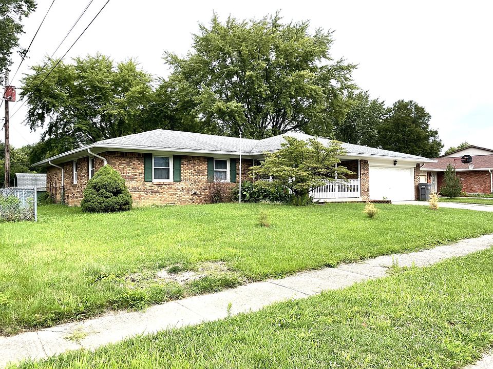 1st image of 7820 Hollybrook Ln