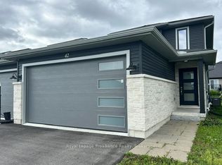 42 Dewal Pl, Belleville, ON K8P 0H3