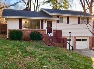 452 E Lakeview Ter, Springfield, MO 65810