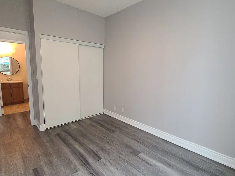 55 S Town Centre Blvd #105 — Photo 11