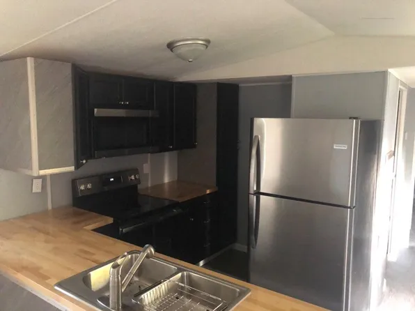 3305 Indiana Ave Trailer 71, Joplin, MO 64804