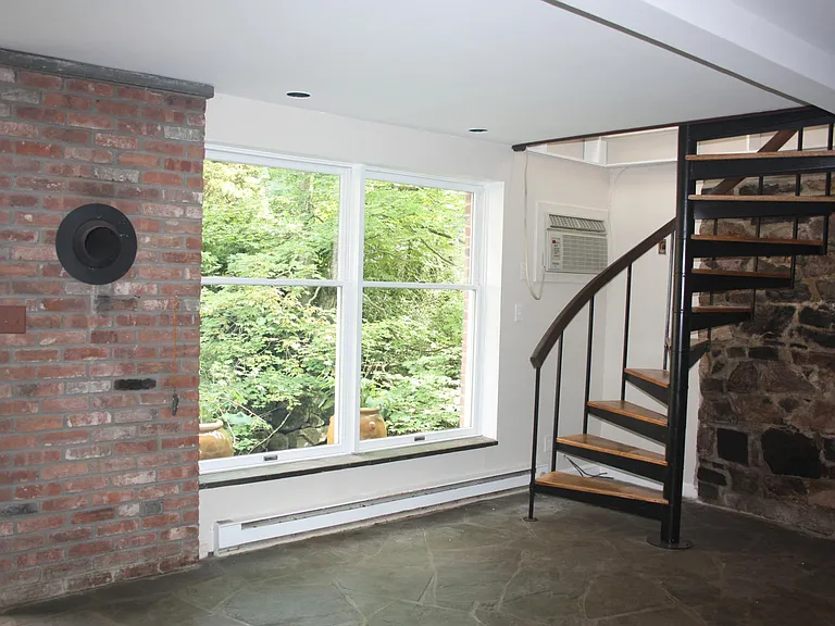 265 Piermont Ave — Photo 16