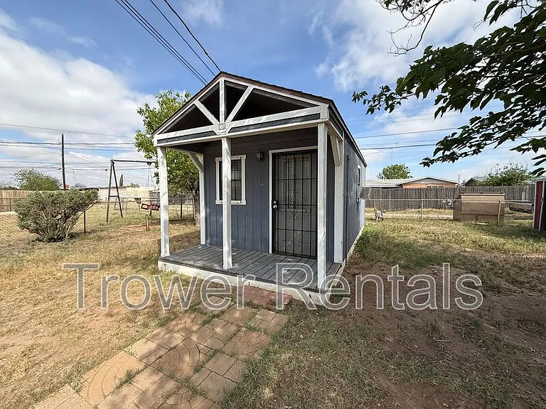 3728 Holley Ave — Photo 32