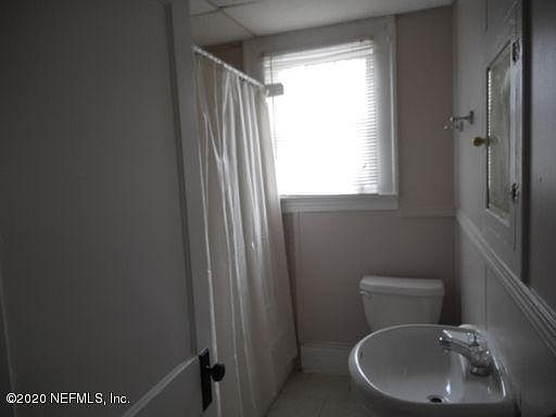 4th image of 2114 Dellwood Ave #2