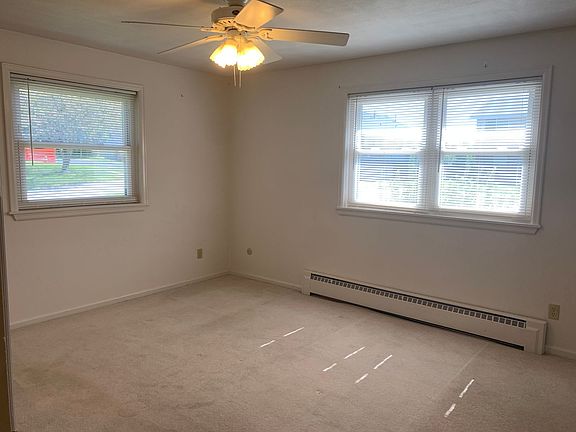 4th image of 7107-7115 N Miramar Dr #7107-5