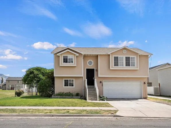 109 E 1875 N, North Ogden, UT 84414