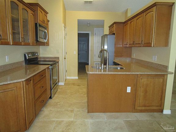 5th image of 4267 Sassafras Ave