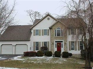 1807 Ohara Ln, Middletown, PA 17057