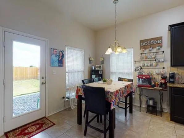 1406 Wrangler Ln, Midland, TX 79705