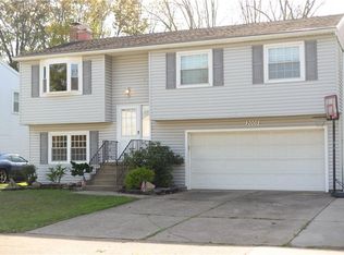 2005 Brooksboro Dr, Erie, PA