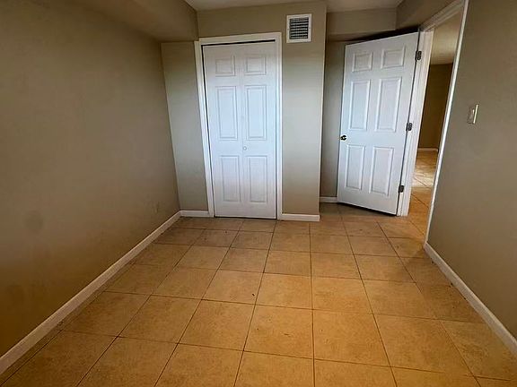 4th image of 258A Longstreet Ave #1