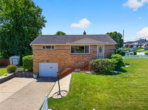 317 Laurel Dr, Pittsburgh, PA 15236