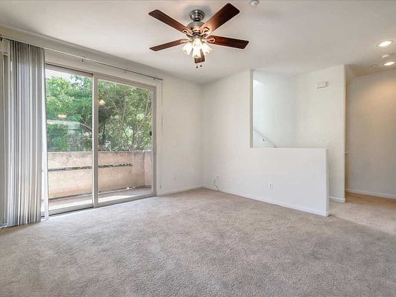 5th image of 25123 Angelina Ln