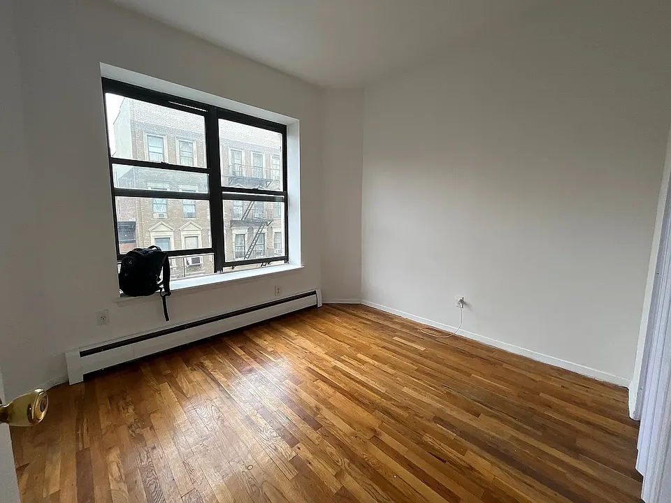 204 W 111th St #5B