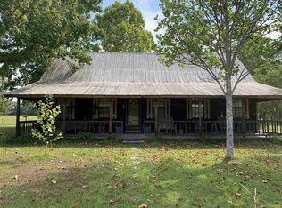 372 Lucas Rd, Cochran, GA 31014