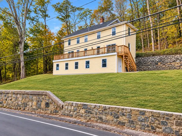 94 Torrington Ave #94, Canton, CT 06019