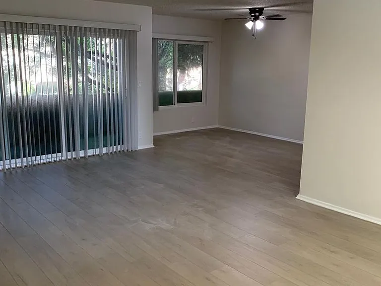 5000 Coldwater Canyon Ave — Photo 64