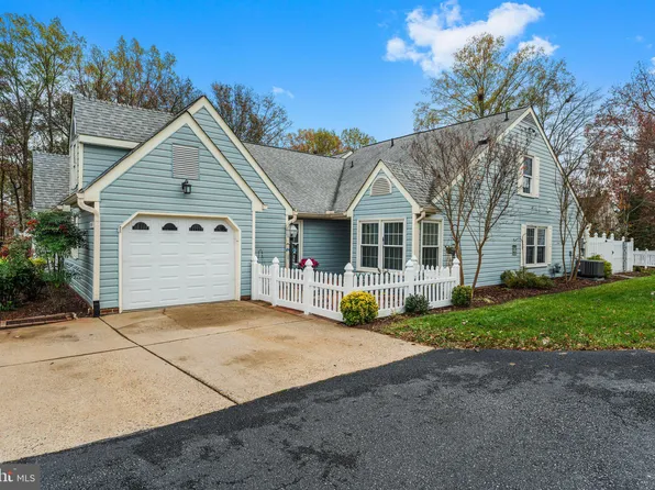 11222 Westhampton Ct, Fredericksburg, VA 22407