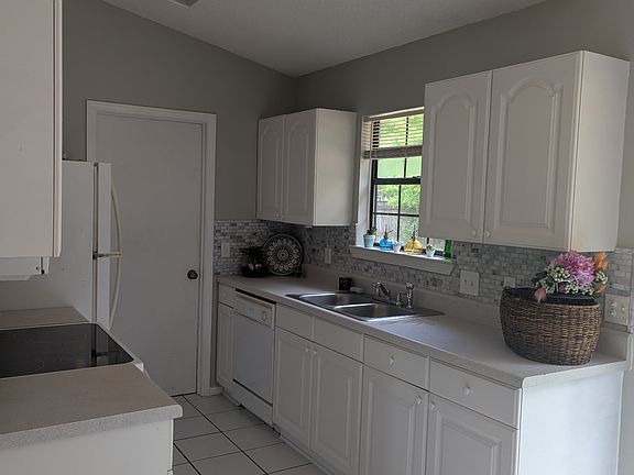 5th image of 4774 Lanett Dr