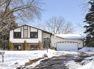 7224 E Fish Lake Cir, Maple Grove, MN 55311