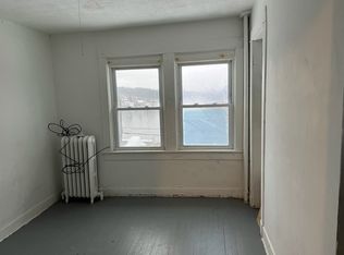 910 S Lake Blvd ROOM 6, Mahopac, NY 10541