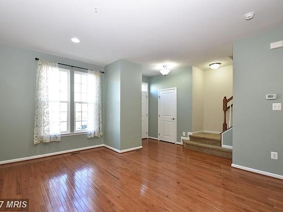 3rd image of 7242 Dorchester Woods Ln