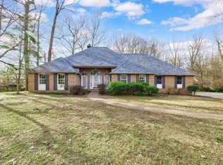 828 Mossy Tree Ln, Henderson, KY 42420