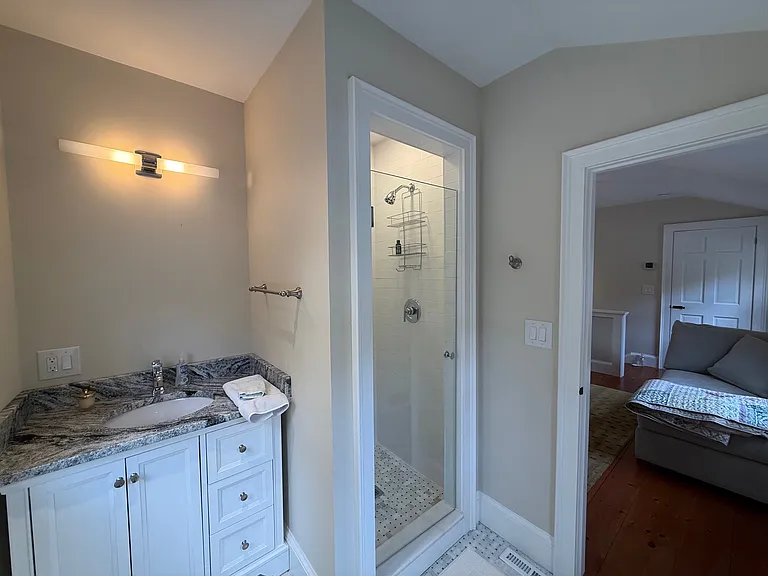 150 Ferry Rd #THE — Photo 17