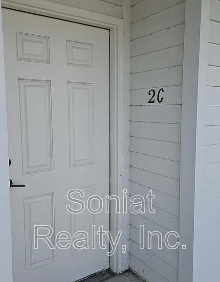 4504 Pontchartrain Dr #2C — Photo 2