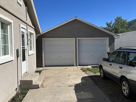 5th image of 315 E 3rd Ave
