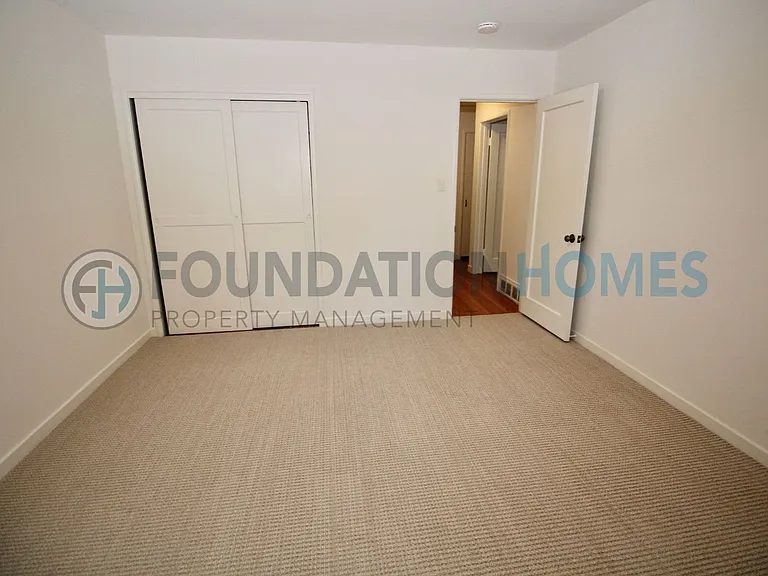 128 McAllister Ave — Photo 10