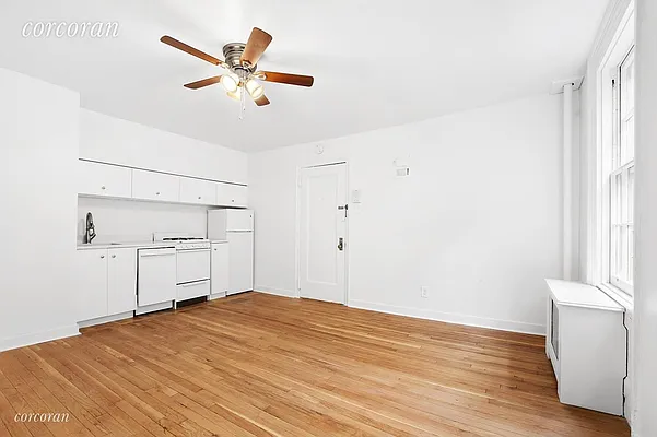 Rented by Corcoran | media 6