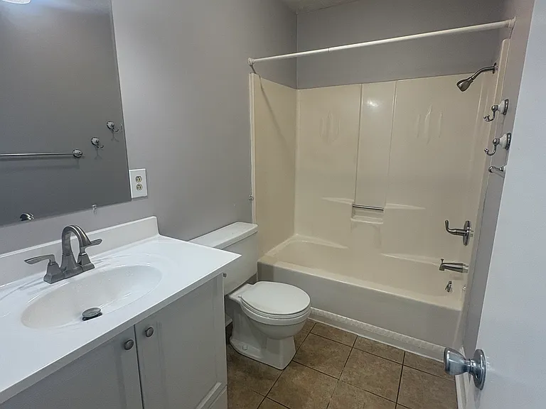 QH GBath_04302026