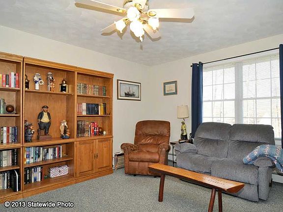 4th image of 306 Lynne Ln