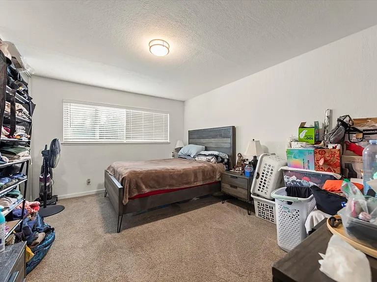 20324 Forest Ave #10 — Photo 21